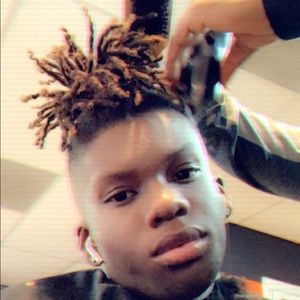 Meet your Posher, Kobe